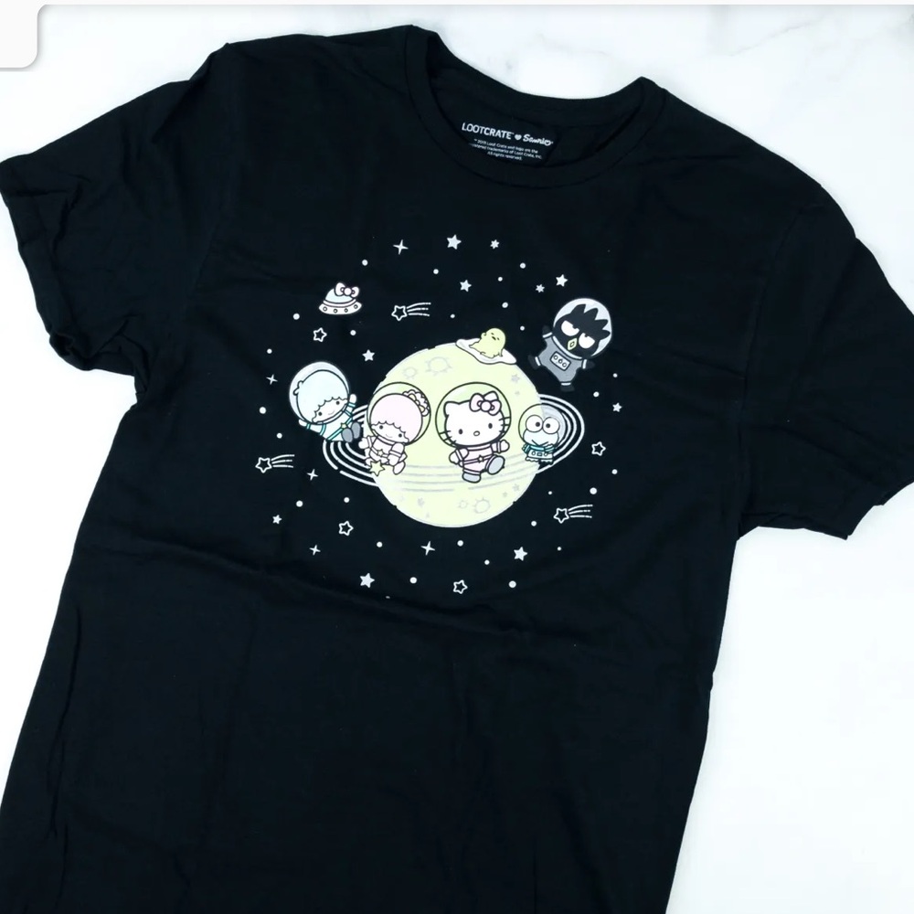 Sanrio X LootCrate Hello Kitty shirt sz L